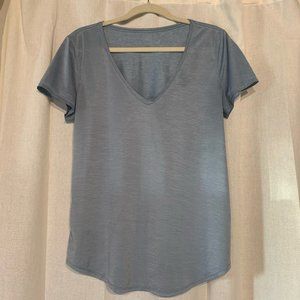 Lululemon Love V-Neck Tee - Size 8